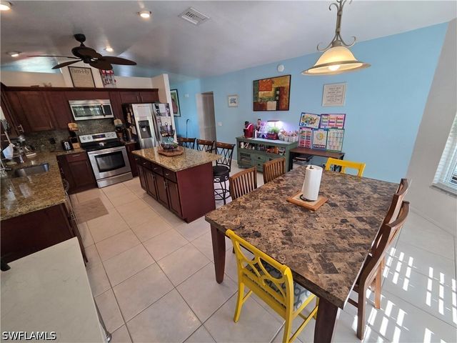 27312 Gasparilla DR, Bonita Springs, FL 34135