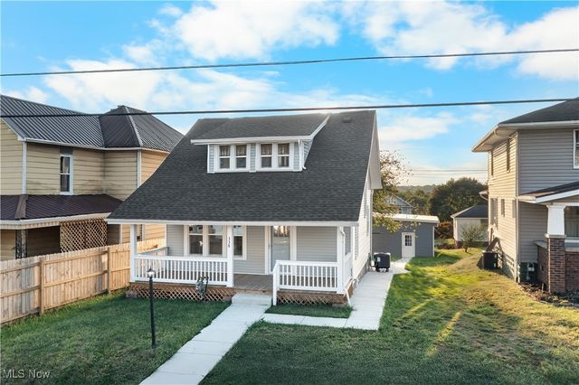 338 Woodlawn Avenue, Cambridge, OH 43725