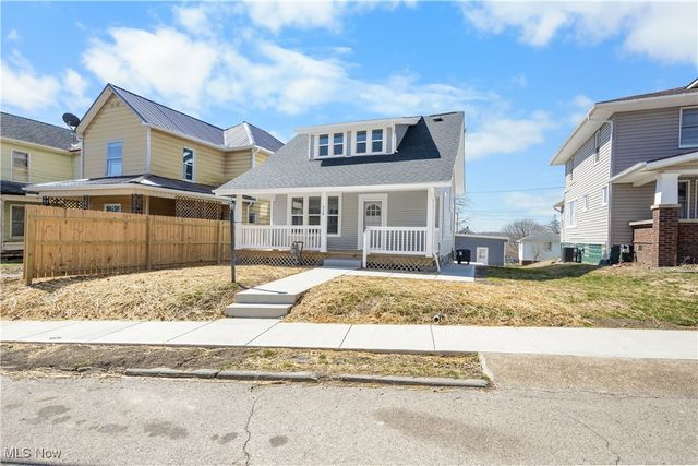 338 Woodlawn Avenue, Cambridge, OH 43725