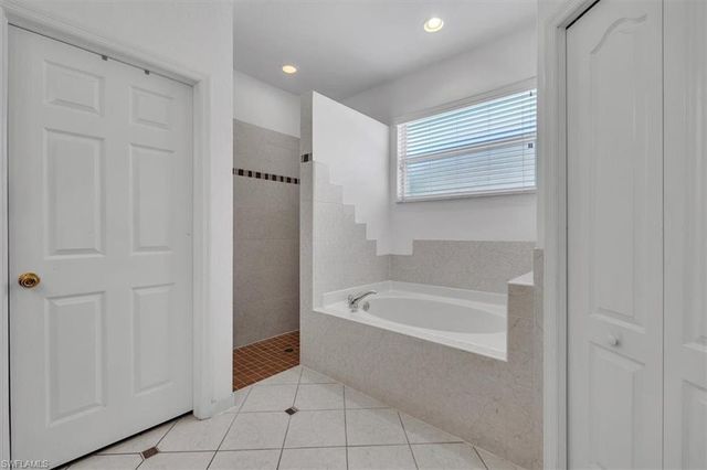 12914 Stone Tower LOOP, Fort Myers, FL 33913
