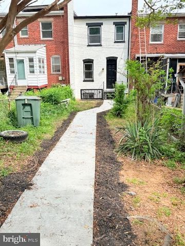 1447 BANGOR ST SE, Washington, DC 20020