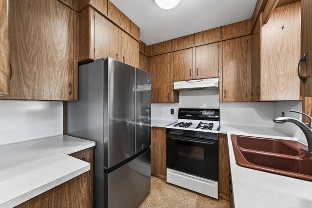 10417 7th Street NE, Blaine, MN 55434