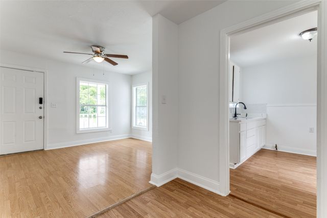 3109 S Wesleyan Drive, Fort Worth, TX 76105