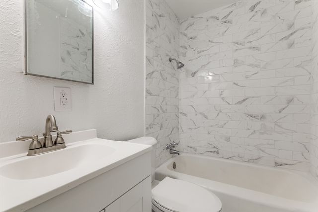 3109 S Wesleyan Drive, Fort Worth, TX 76105