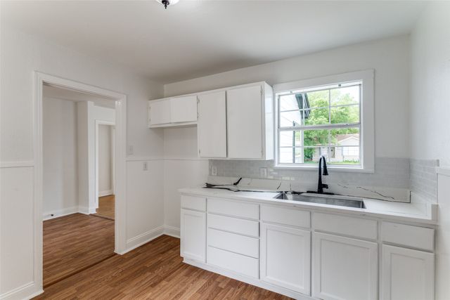 3109 S Wesleyan Drive, Fort Worth, TX 76105