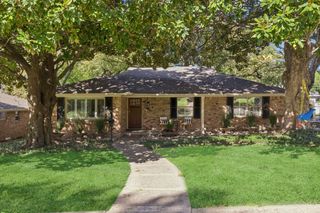 10021 Lanshire Drive, Dallas, TX 75238