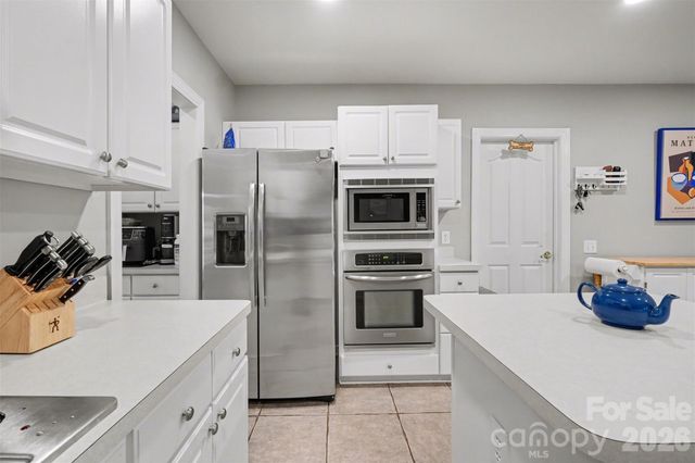 15817 Prestwoods Lane, Huntersville, NC 28078