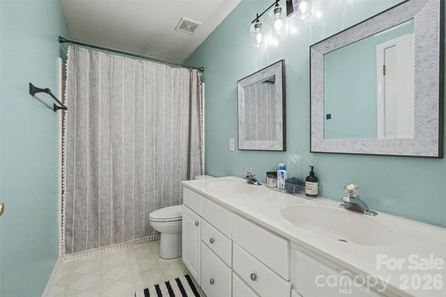 15817 Prestwoods Lane, Huntersville, NC 28078