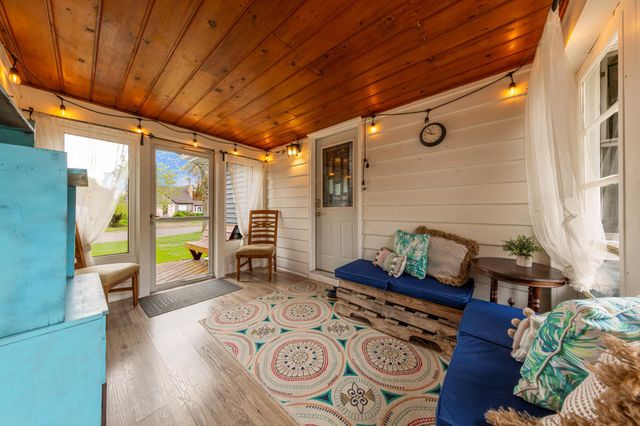 6624 Columbus Avenue S, Richfield, MN 55423