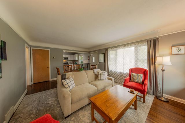6624 Columbus Avenue S, Richfield, MN 55423