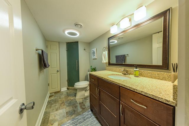 6624 Columbus Avenue S, Richfield, MN 55423