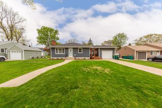 6624 Columbus Avenue S, Richfield, MN 55423