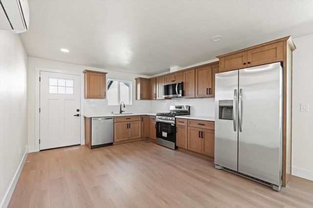 3109 29th Ave, Sacramento, CA 95820