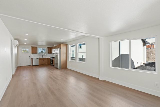 3109 29th Ave, Sacramento, CA 95820