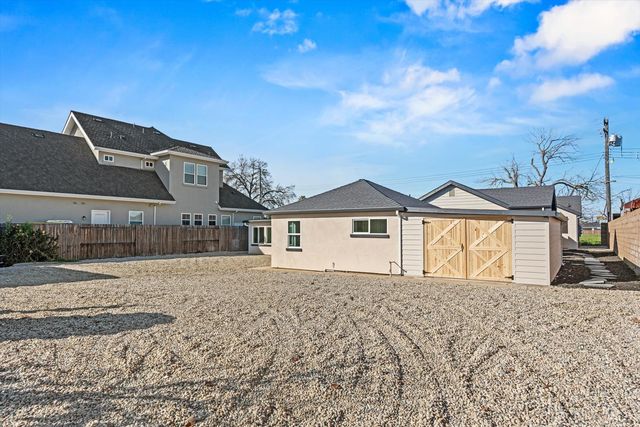 3109 29th Ave, Sacramento, CA 95820