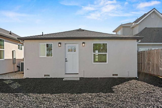 3109 29th Ave, Sacramento, CA 95820