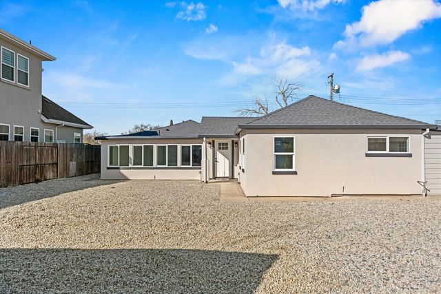 3109 29th Ave, Sacramento, CA 95820