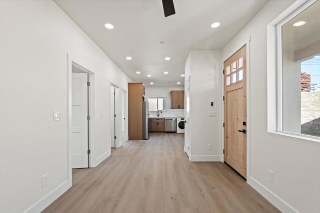 3109 29th Ave, Sacramento, CA 95820