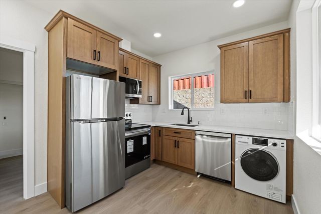 3109 29th Ave, Sacramento, CA 95820