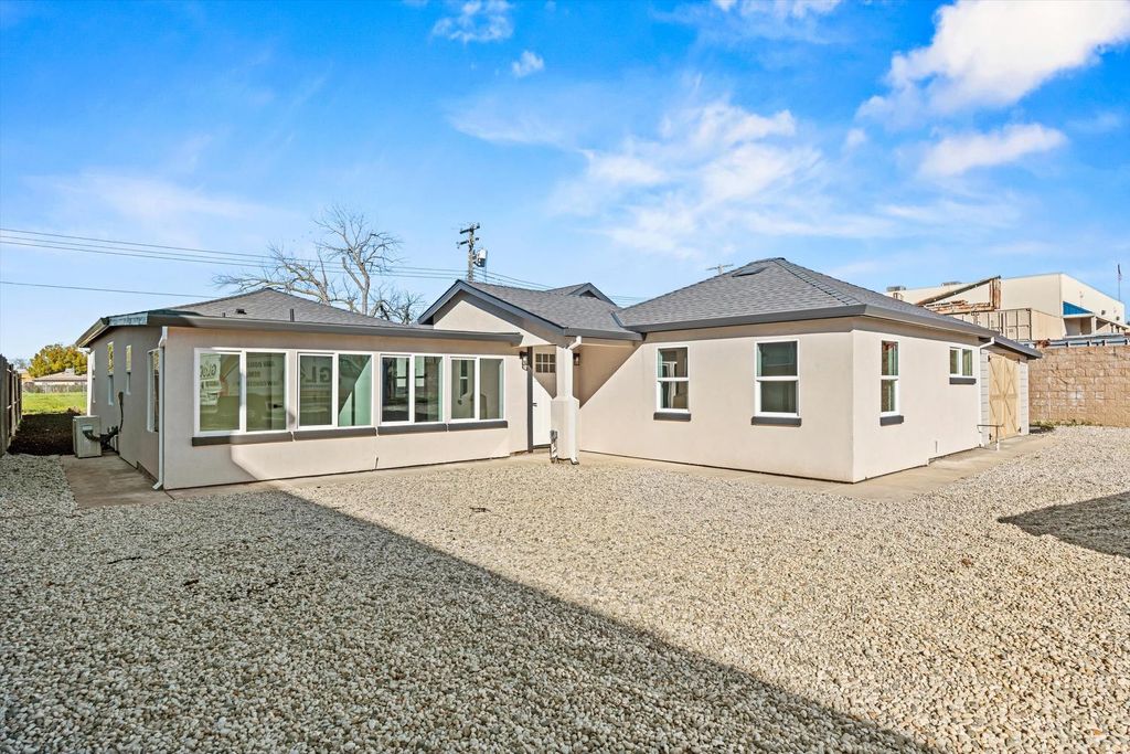 3109 29th Ave, Sacramento, CA 95820