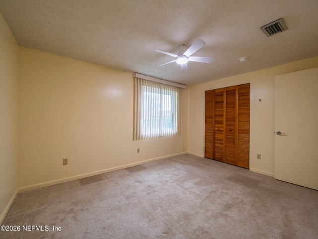 758 TRAMBLEY Drive E, Jacksonville, FL 32221