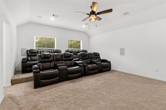 9703 Crestwater Circle, Magnolia, TX 77354
