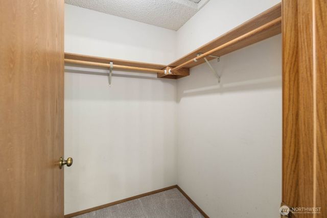 31721 4th Avenue S, Federal Way, WA 98003