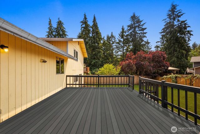 31721 4th Avenue S, Federal Way, WA 98003