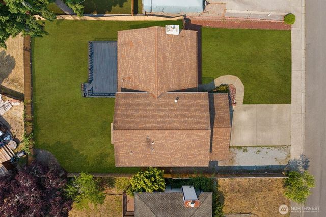 31721 4th Avenue S, Federal Way, WA 98003