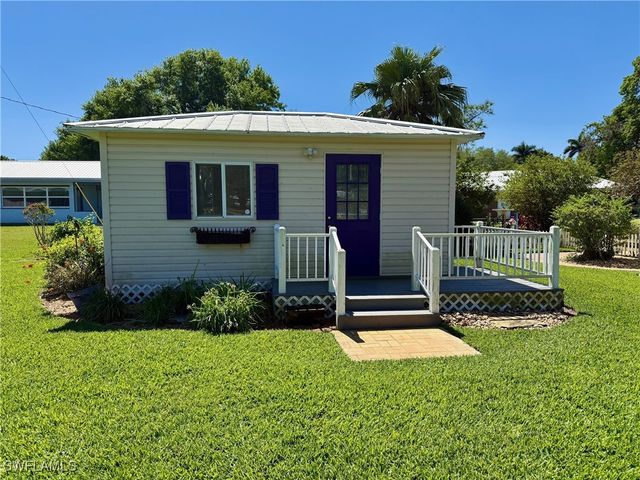 234 W Circle DR, Clewiston, FL 33440