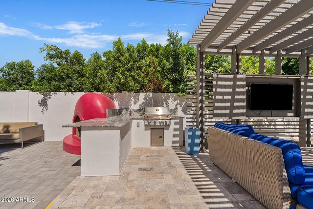 6905 E MARIPOSA Drive, Scottsdale, AZ 85251