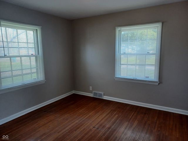 60 N Routiers Avenue, Indianapolis, IN 46219