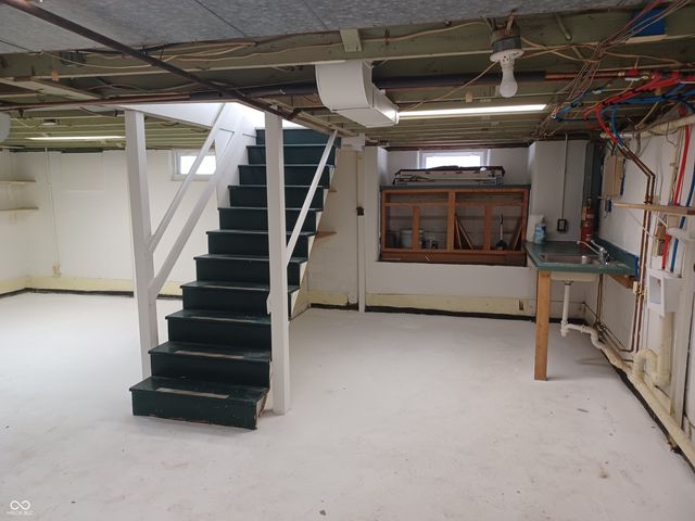 60 N Routiers Avenue, Indianapolis, IN 46219