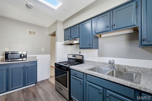 7008 Motte Street, St Louis, MO 63121
