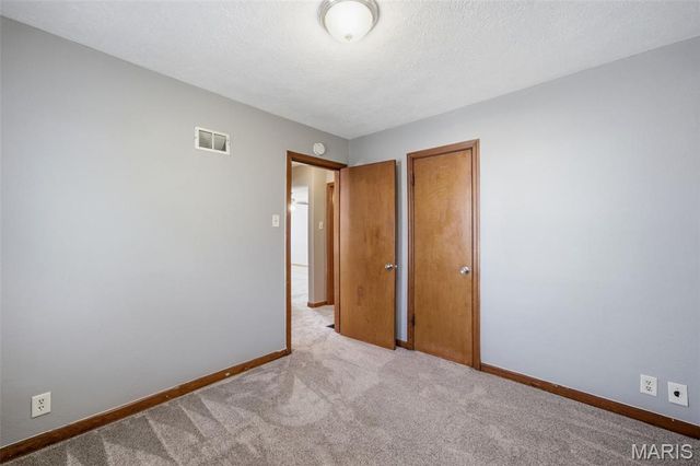 7008 Motte Street, St Louis, MO 63121