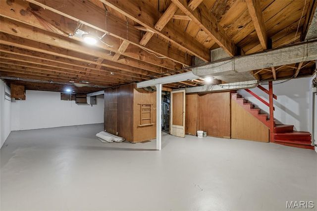 7008 Motte Street, St Louis, MO 63121