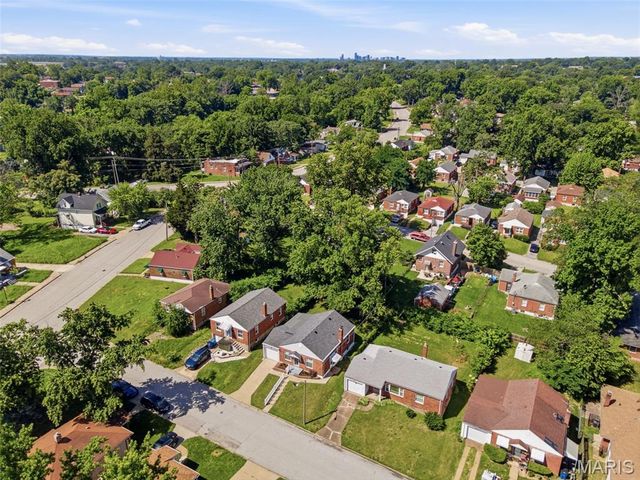 7008 Motte Street, St Louis, MO 63121