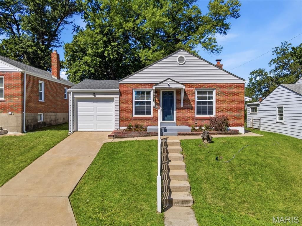 7008 Motte Street, St Louis, MO 63121
