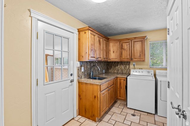 5725 W 9600 N, Highland, UT 84003