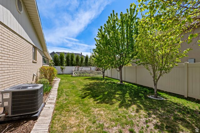 5725 W 9600 N, Highland, UT 84003