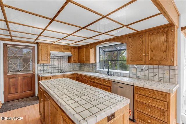 1607 Olua Street, Minden, NV 89423