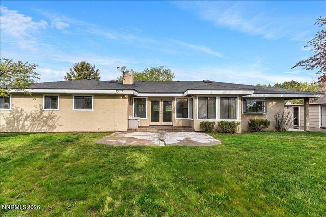 1607 Olua Street, Minden, NV 89423