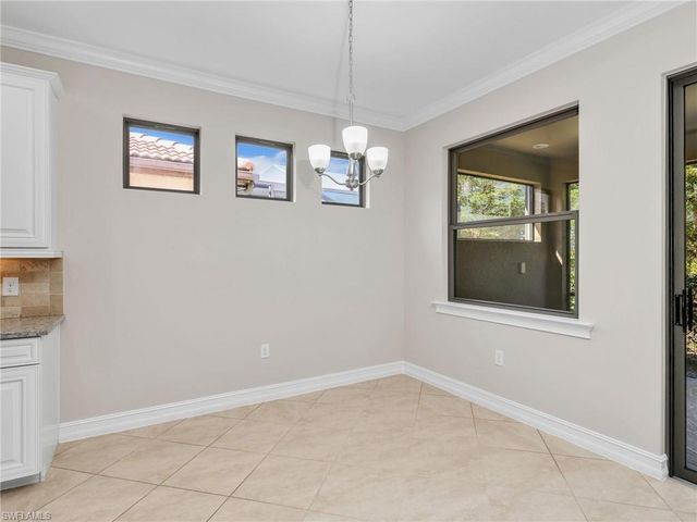 16313 Aberdeen WAY, Naples, FL 34110