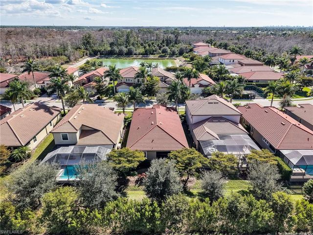 16313 Aberdeen WAY, Naples, FL 34110