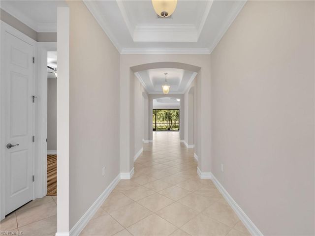 16313 Aberdeen WAY, Naples, FL 34110