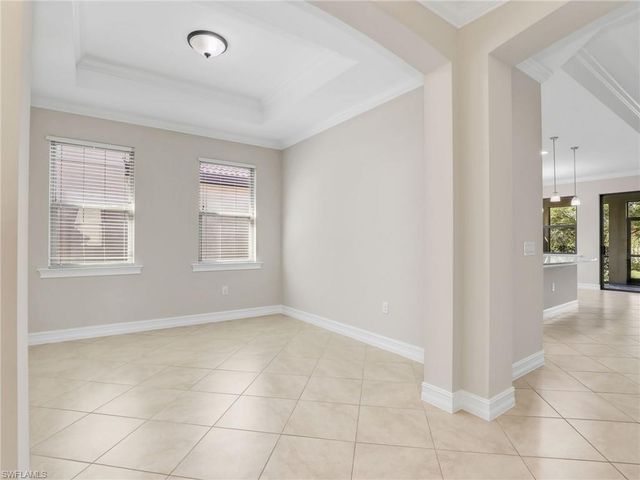 16313 Aberdeen WAY, Naples, FL 34110