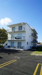 1328 NW 4th St 2, Miami, FL 33125