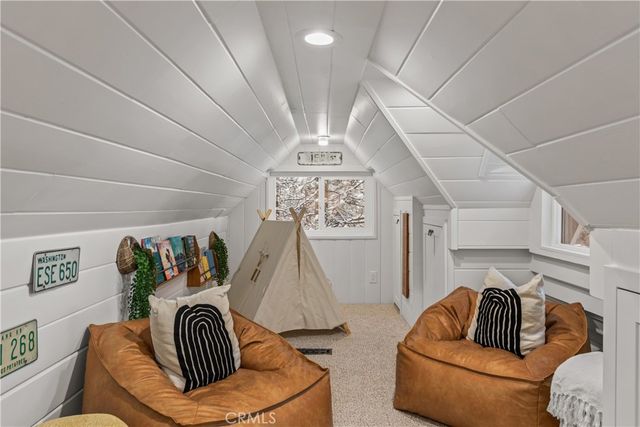 1149 Scenic Wy, Rimforest, CA 92378