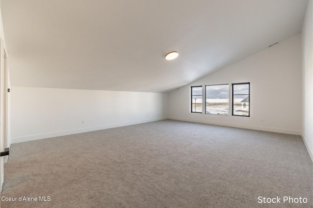 5991 W MORESBY AVE, Rathdrum, ID 83858