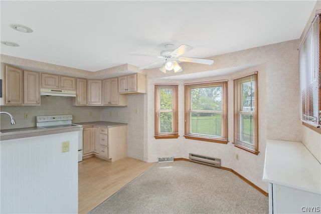 7799 Bainbridge Drive, Clay, NY 13090